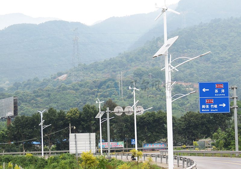 風(fēng)力發(fā)電機(jī)路燈需要額外投入多少維護(hù)費(fèi)用？